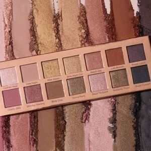 Mally Best Dressed Lids Eyeshadow Palette 14 Neutrals Matte & Shimmer Eyeshadows